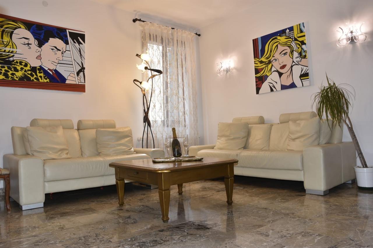 Ca' Del Cinema B&B Venecia Exterior foto